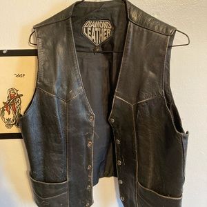 Vintage diamond leather black leather  vest